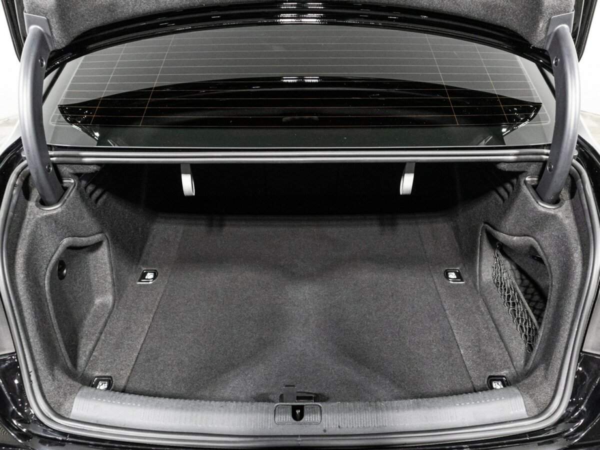 Audi A4 с пробегом — 2019 год. Фото: #14