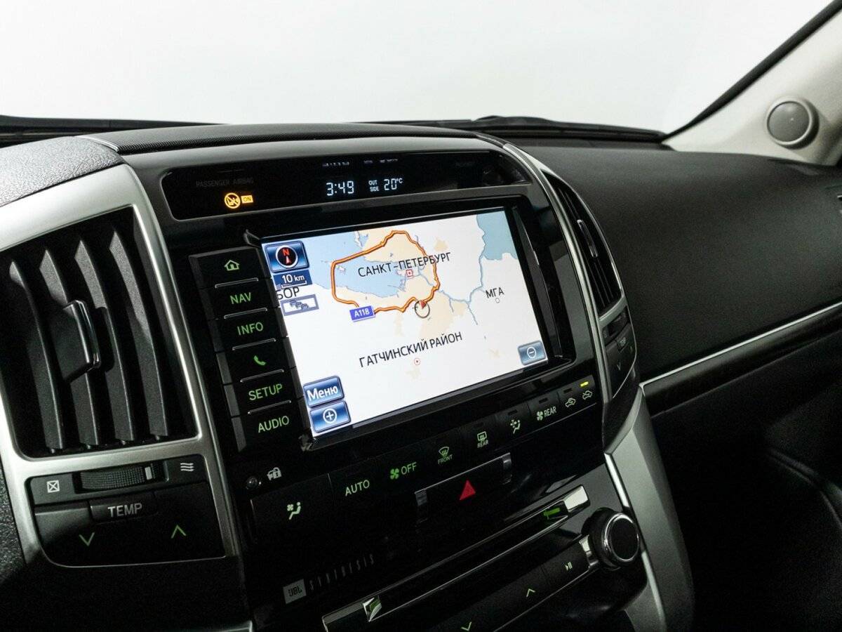 Toyota Land Cruiser с пробегом — 2015 год. Фото: #17