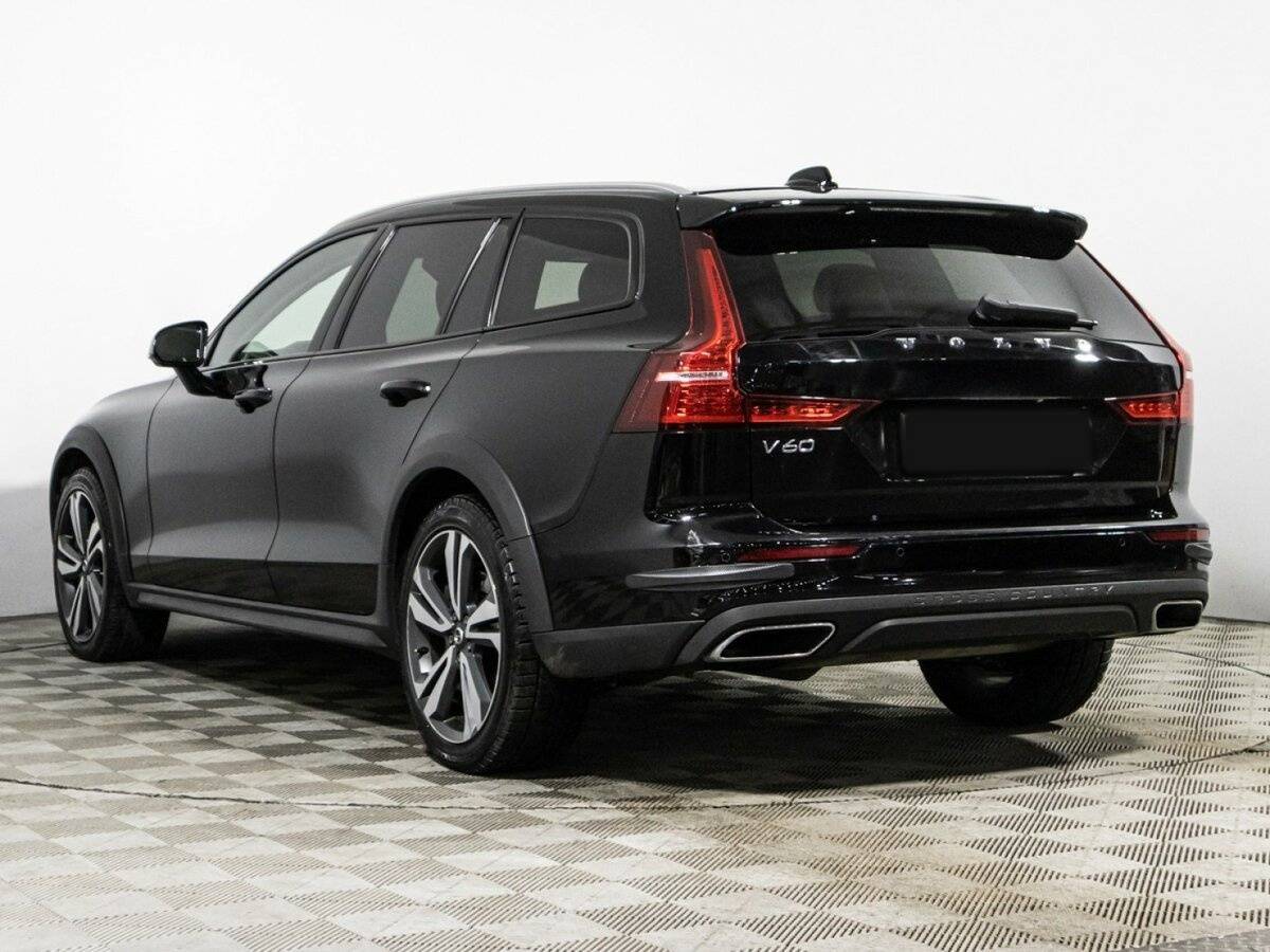 Volvo V60 Cross Country с пробегом — 2019 год. Фото: #6
