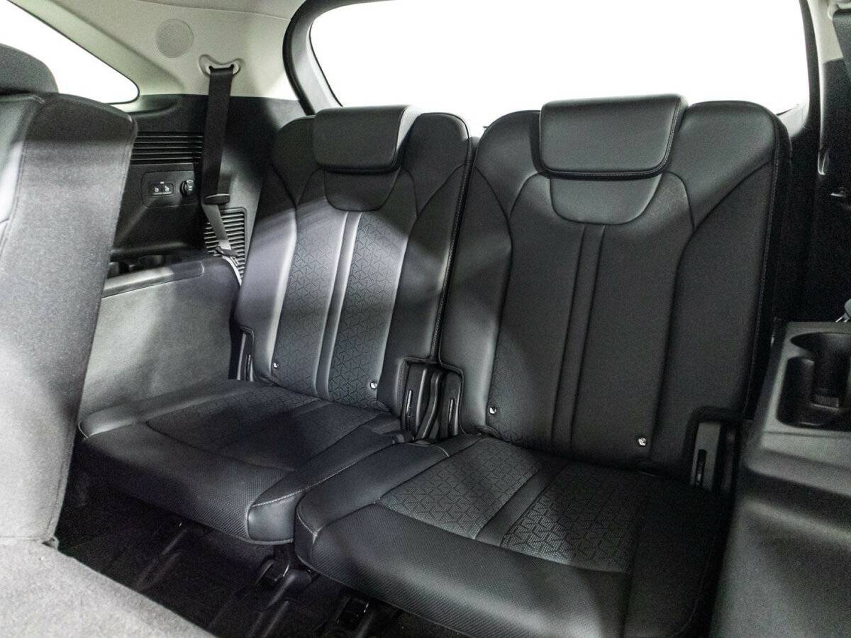 Kia Sorento с пробегом — 2021 год. Фото: #10