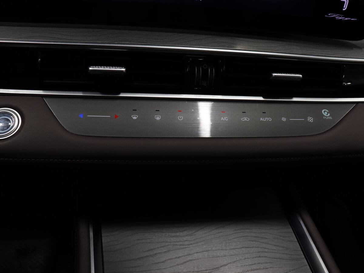 Chery Tiggo 8 Pro Plug-in Hybrid с пробегом — 2023 год. Фото: #11