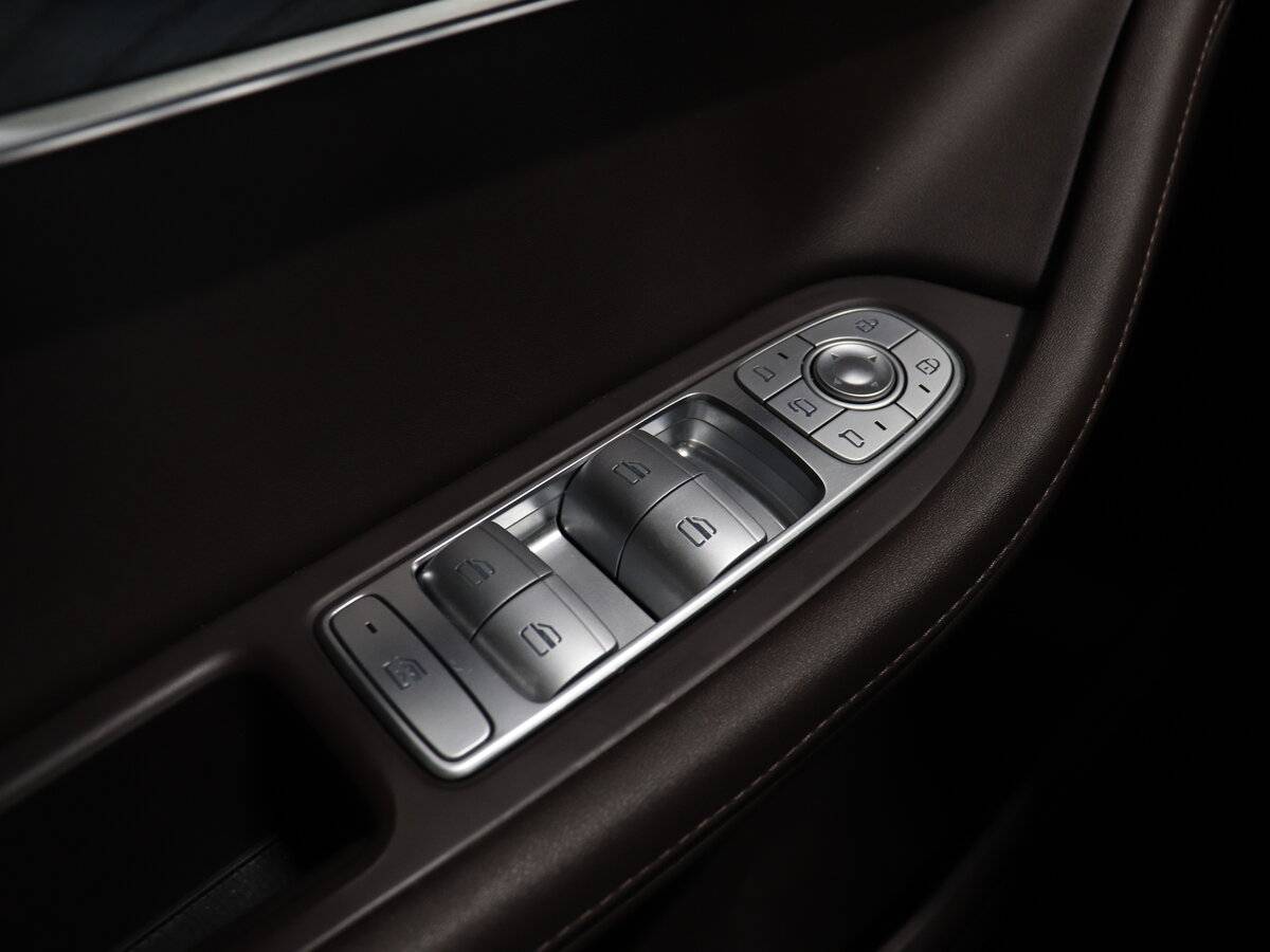 Chery Tiggo 8 Pro Plug-in Hybrid с пробегом — 2023 год. Фото: #12