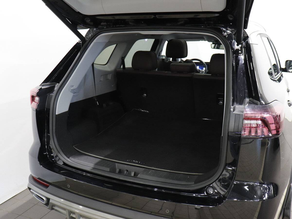 Chery Tiggo 8 Pro Plug-in Hybrid с пробегом — 2023 год. Фото: #25