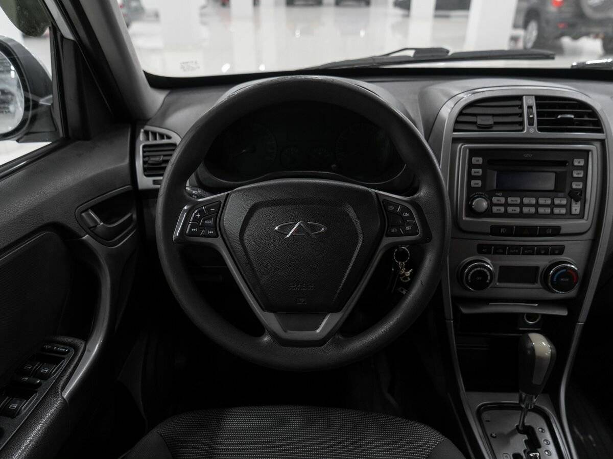 Chery Tiggo (T11) с пробегом — 2014 год. Фото: #8