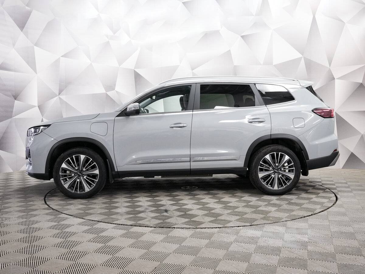 Chery Tiggo 8 Pro Plug-in Hybrid с пробегом — 2023 год. Фото: #1