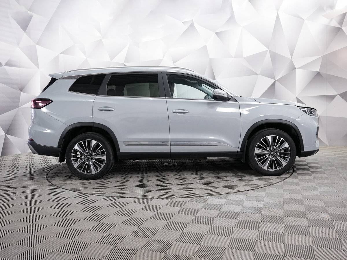 Chery Tiggo 8 Pro Plug-in Hybrid с пробегом — 2023 год. Фото: #5