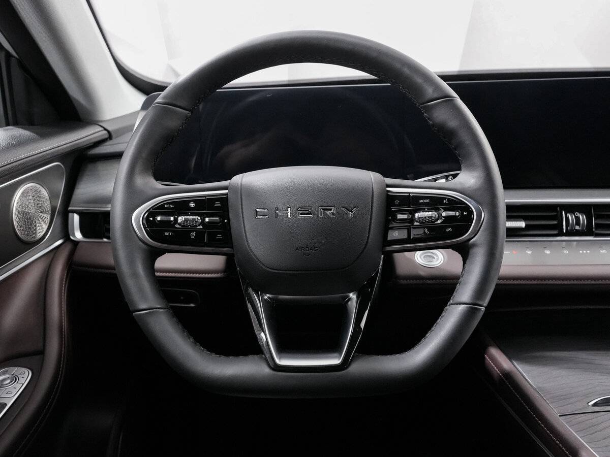 Chery Tiggo 8 Pro Plug-in Hybrid с пробегом — 2023 год. Фото: #17