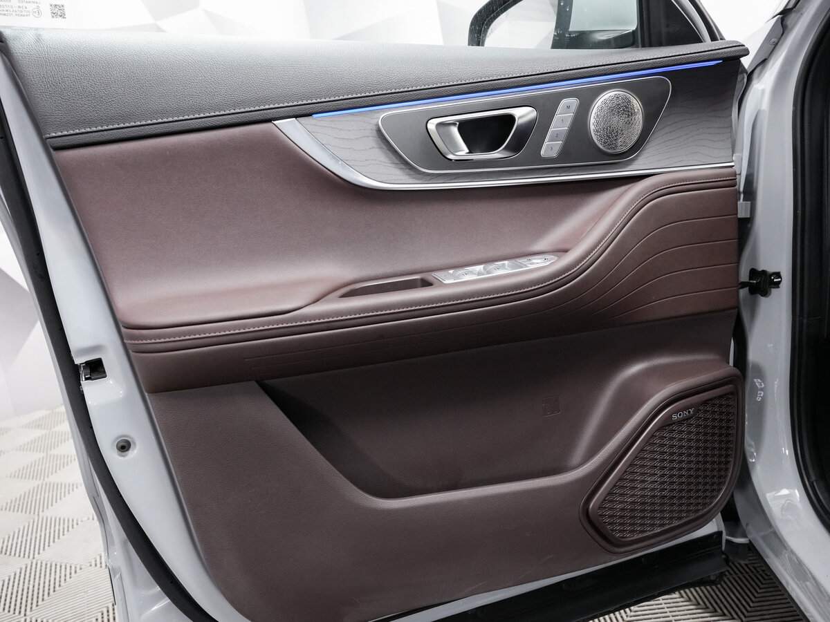 Chery Tiggo 8 Pro Plug-in Hybrid с пробегом — 2023 год. Фото: #19