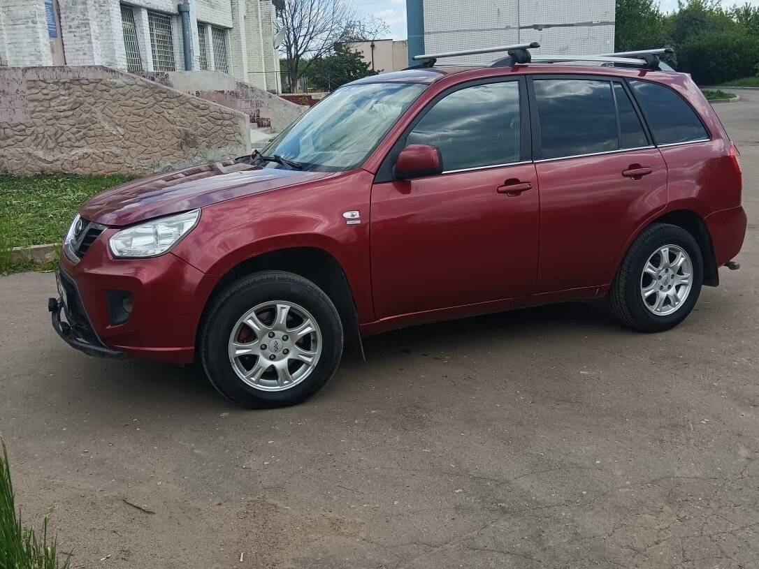 Chery Tiggo (T11) с пробегом — 2014 год. Фото: #4