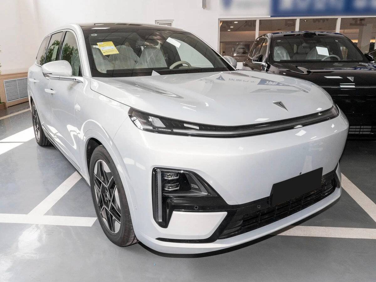 Changan Deepal S09 с пробегом — 2025 год. Фото: #2