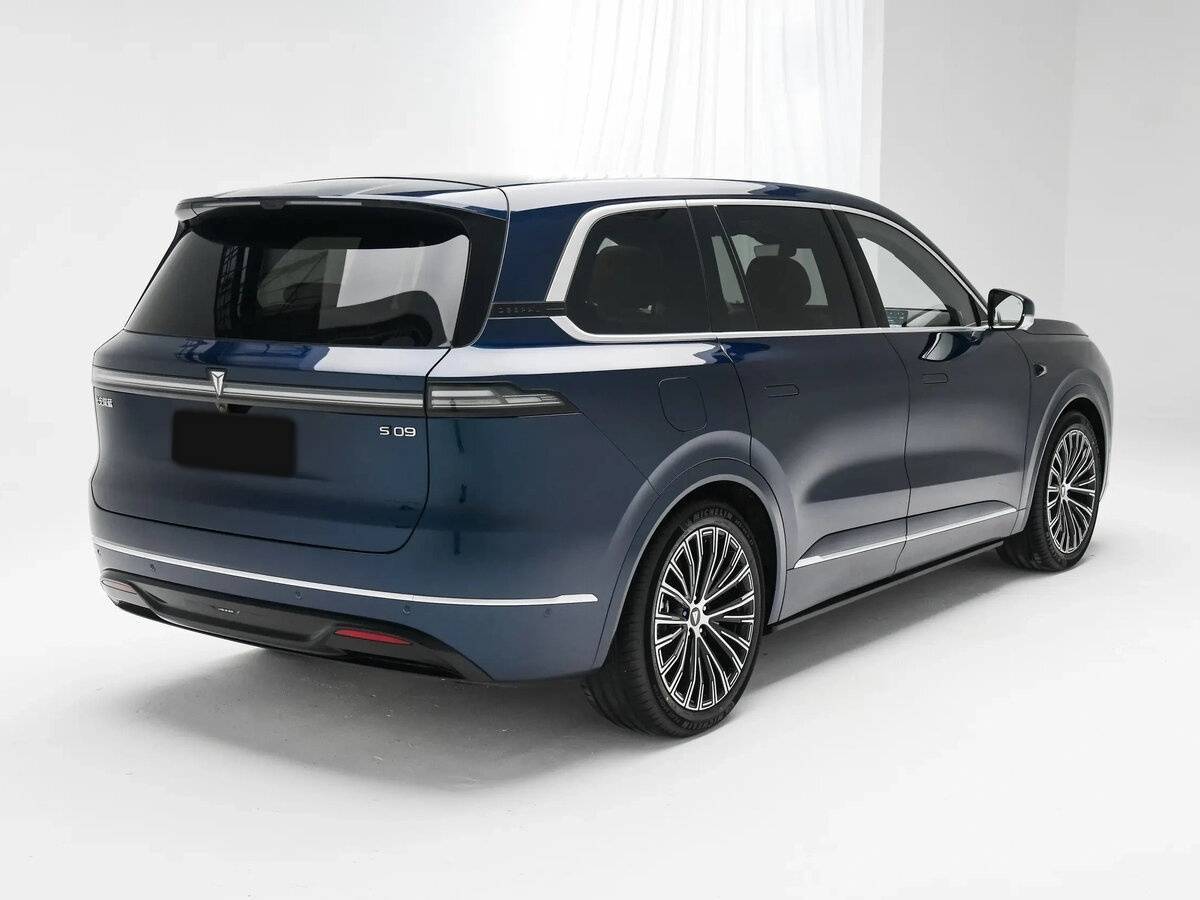 Changan Deepal S09 с пробегом — 2025 год. Фото: #1