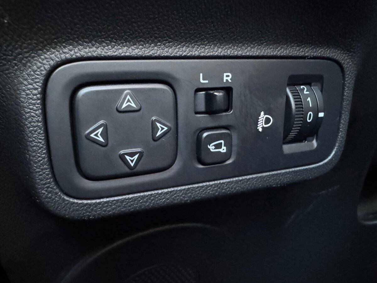 Changan Lamore с пробегом — 2023 год. Фото: #10