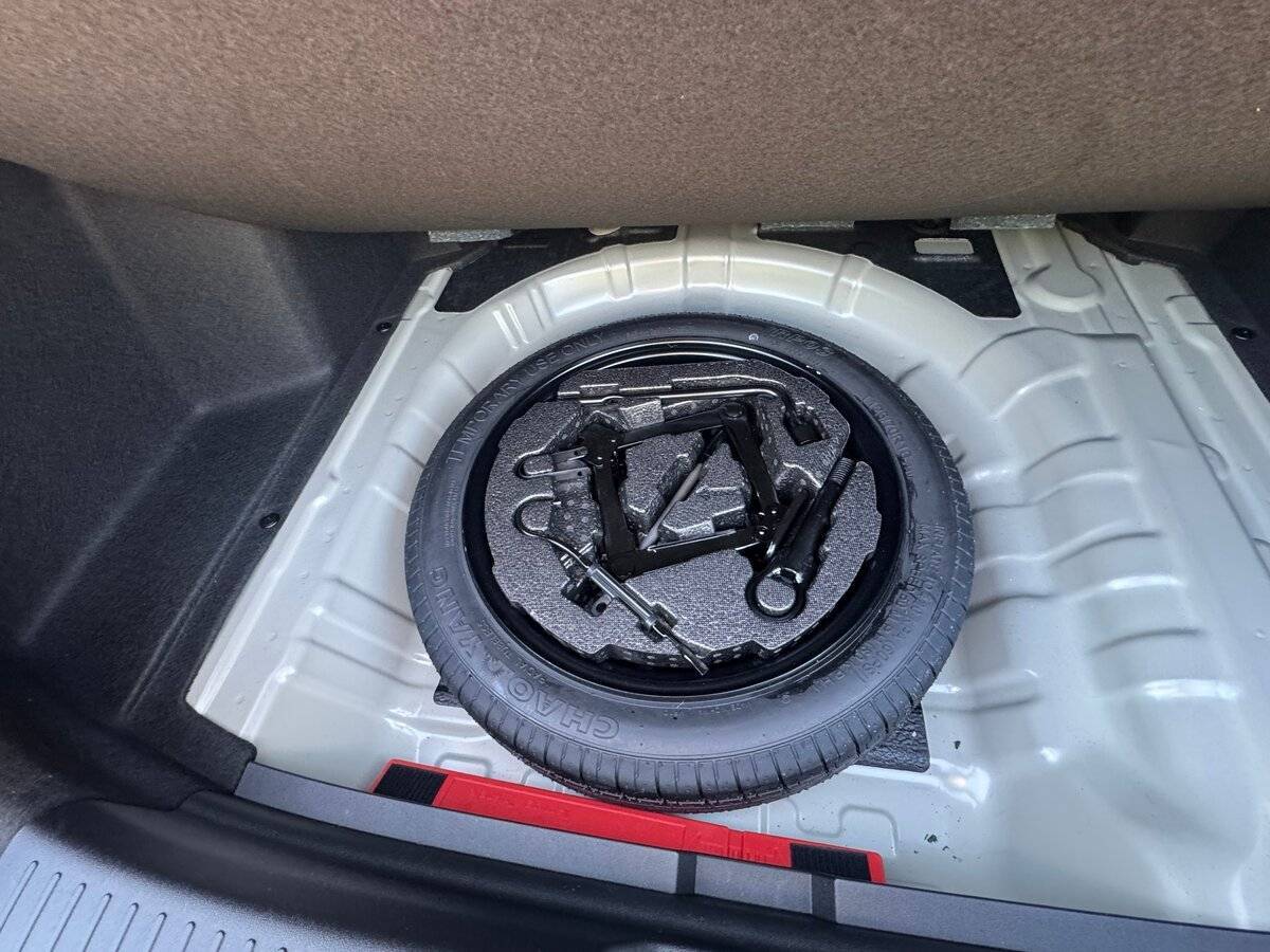 Changan Lamore с пробегом — 2023 год. Фото: #32