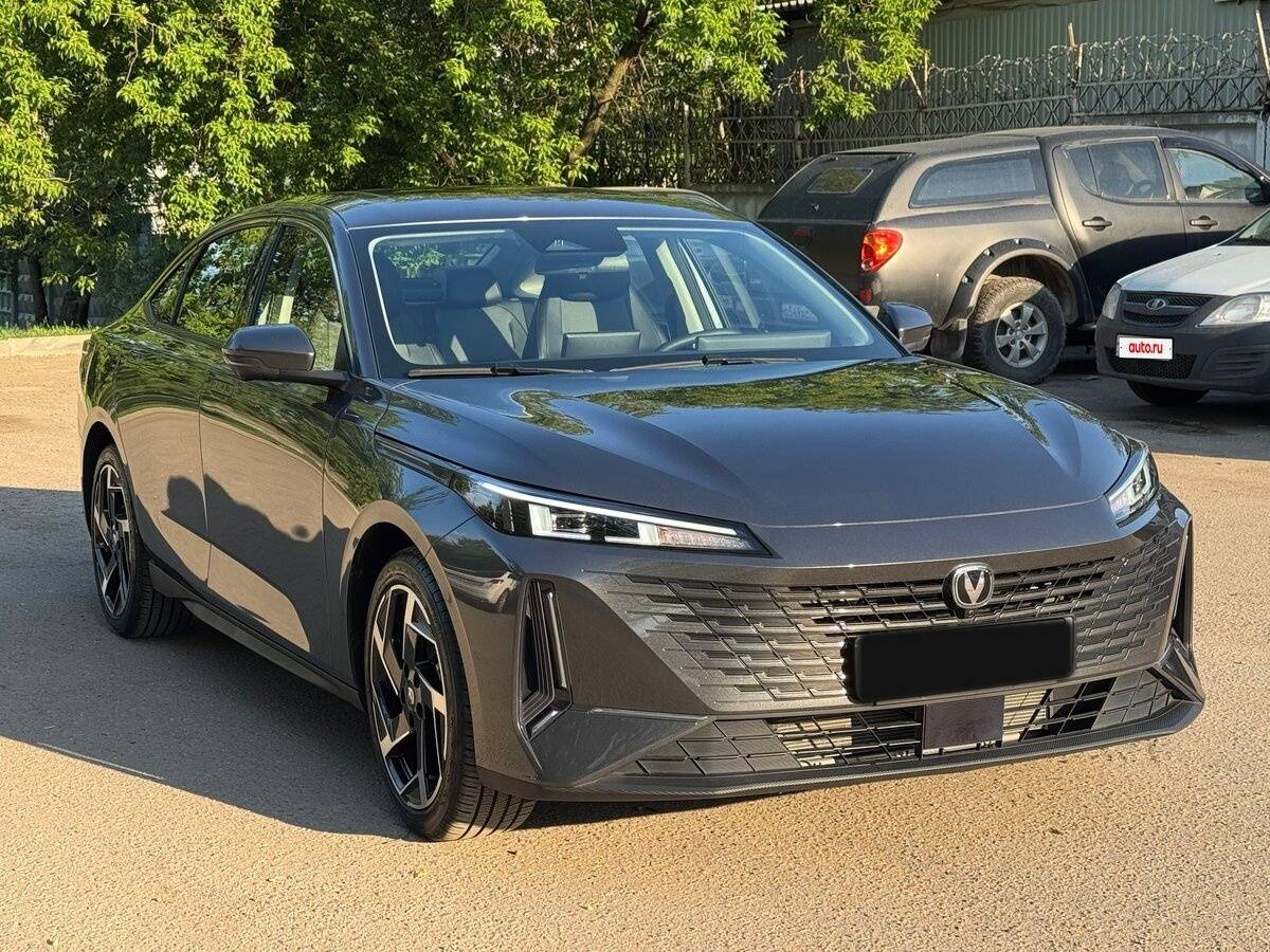 Changan Lamore с пробегом — 2023 год. Фото: #37