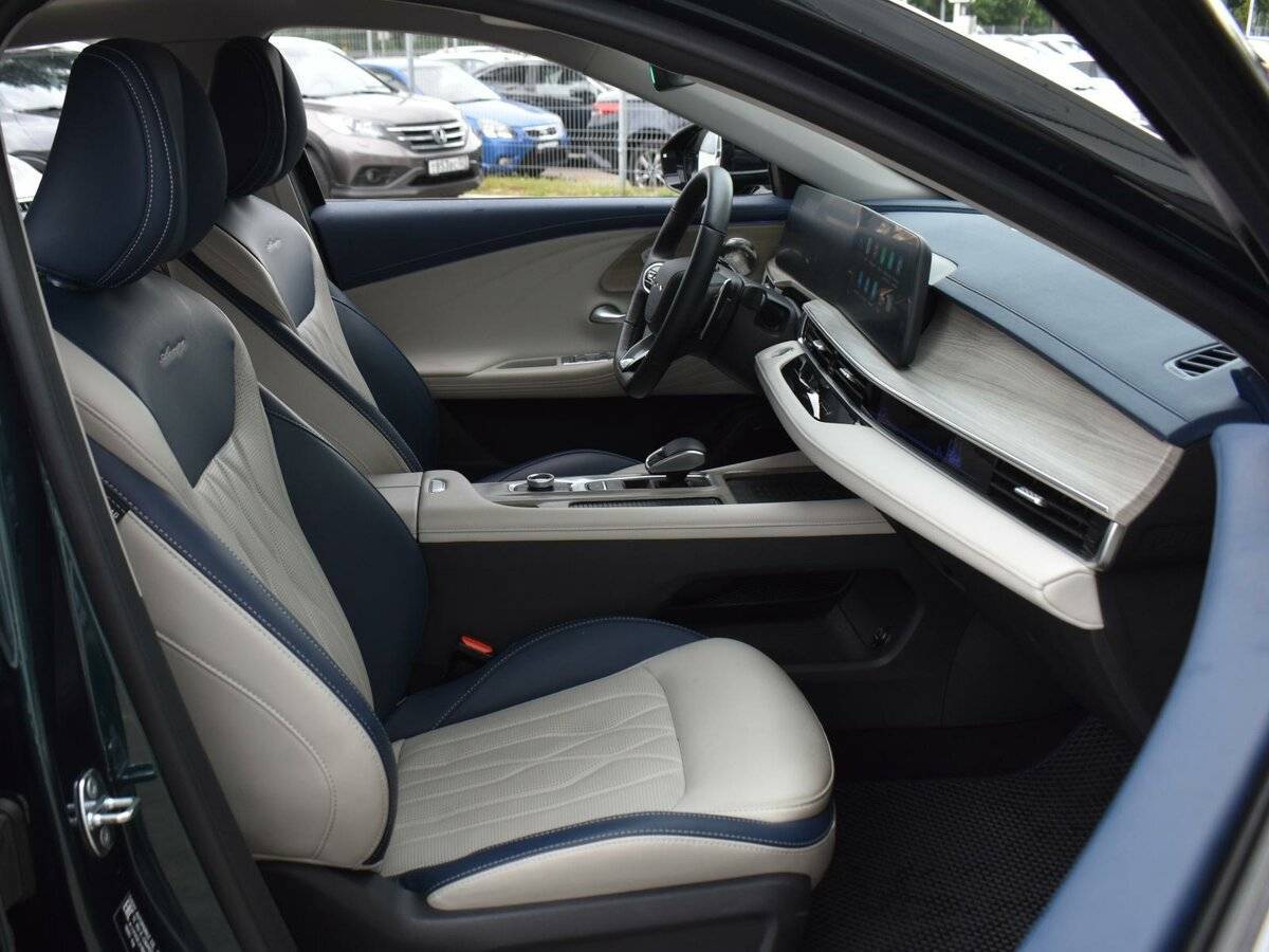 Chery Arrizo 8 с пробегом — 2023 год. Фото: #7