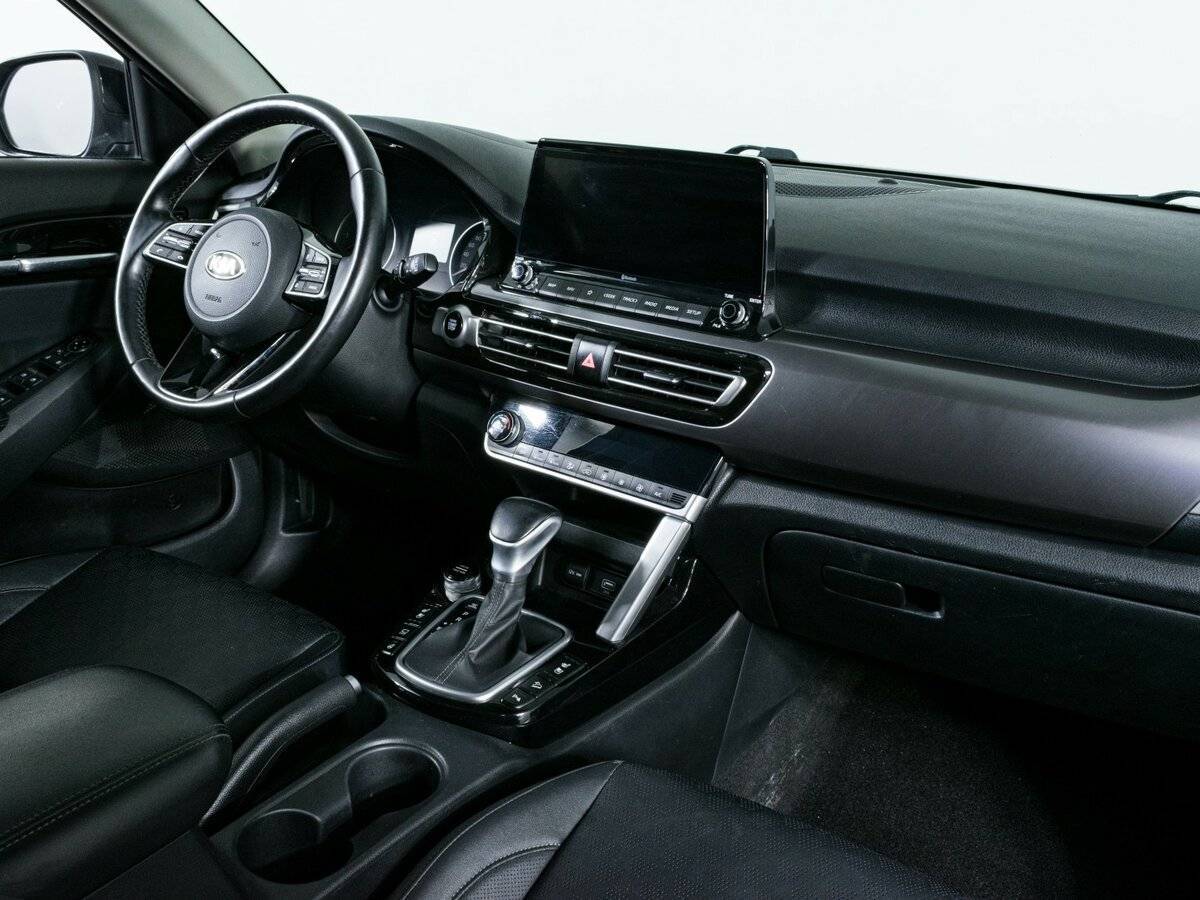 Kia Seltos с пробегом — 2020 год. Фото: #6
