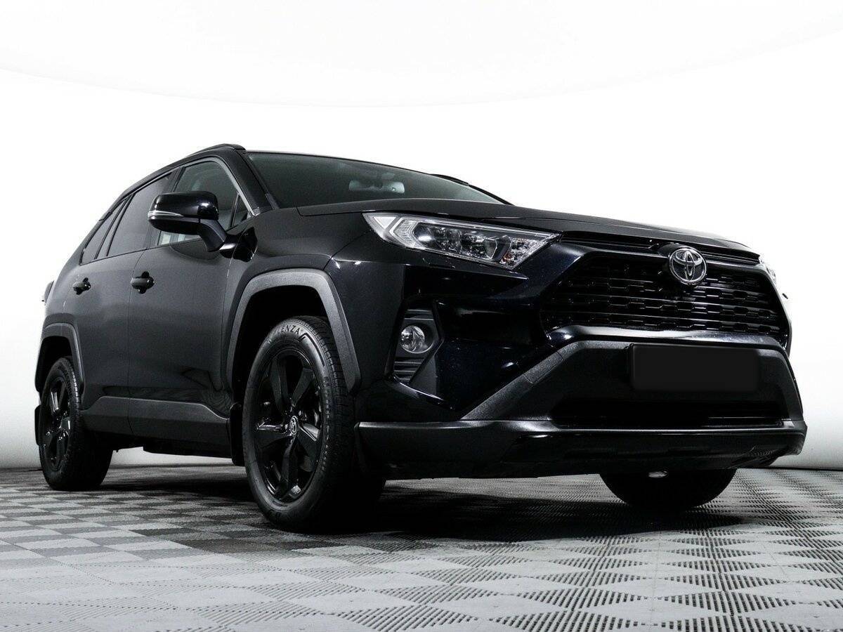 Toyota RAV4 с пробегом — 2021 год. Фото: #13
