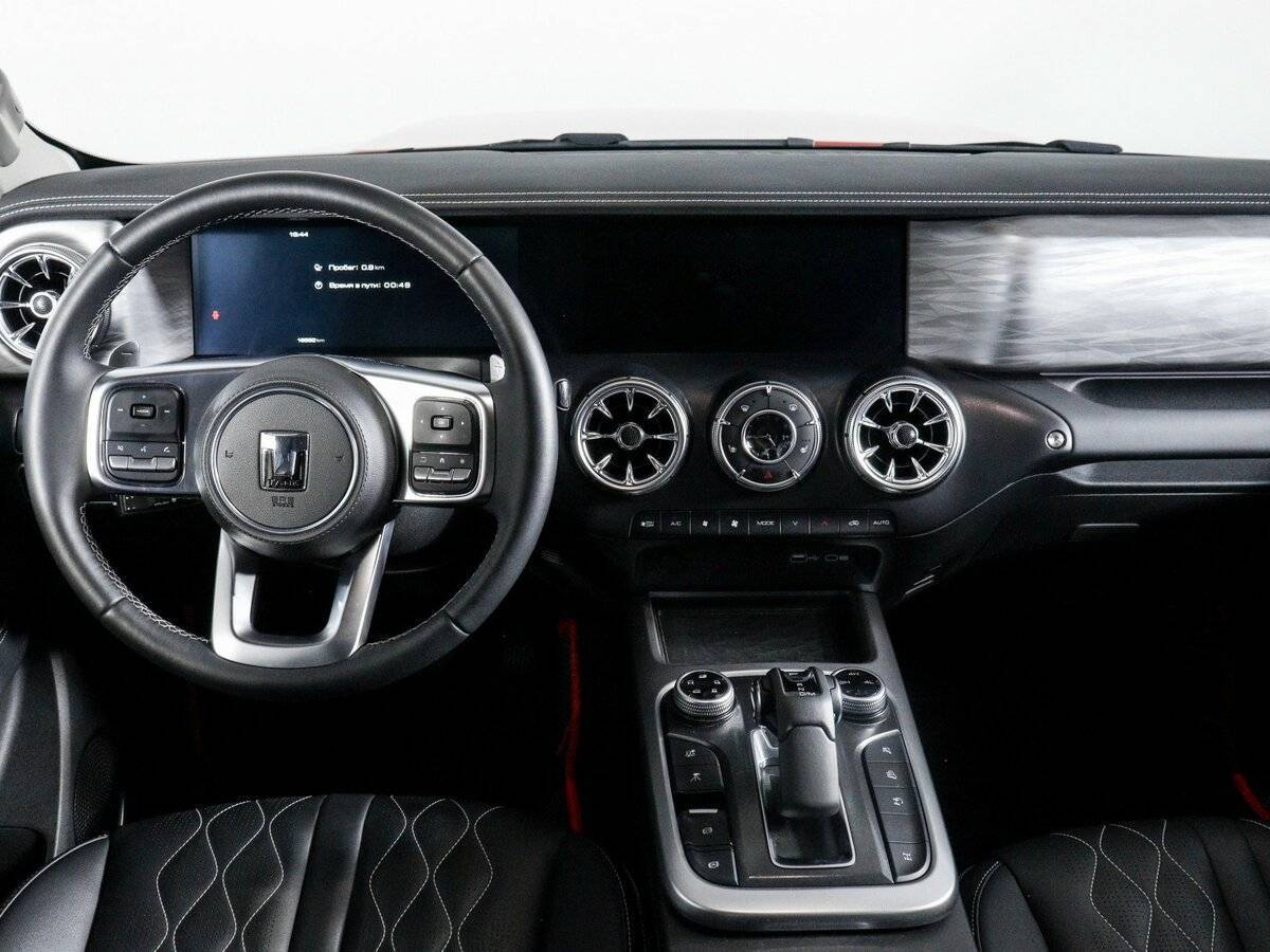 Tank 300 с пробегом — 2023 год. Фото: #10