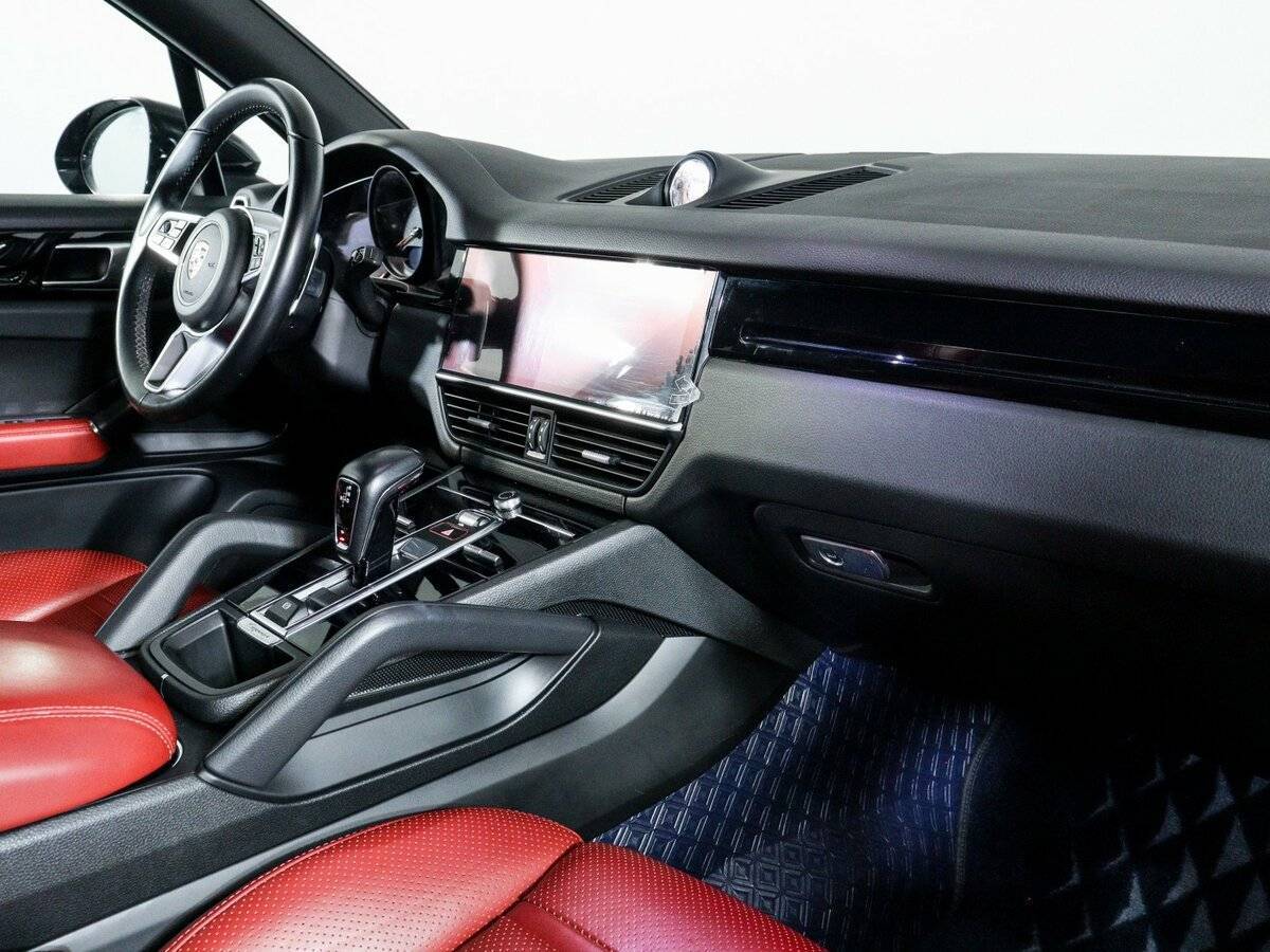 Porsche Cayenne с пробегом — 2020 год. Фото: #8