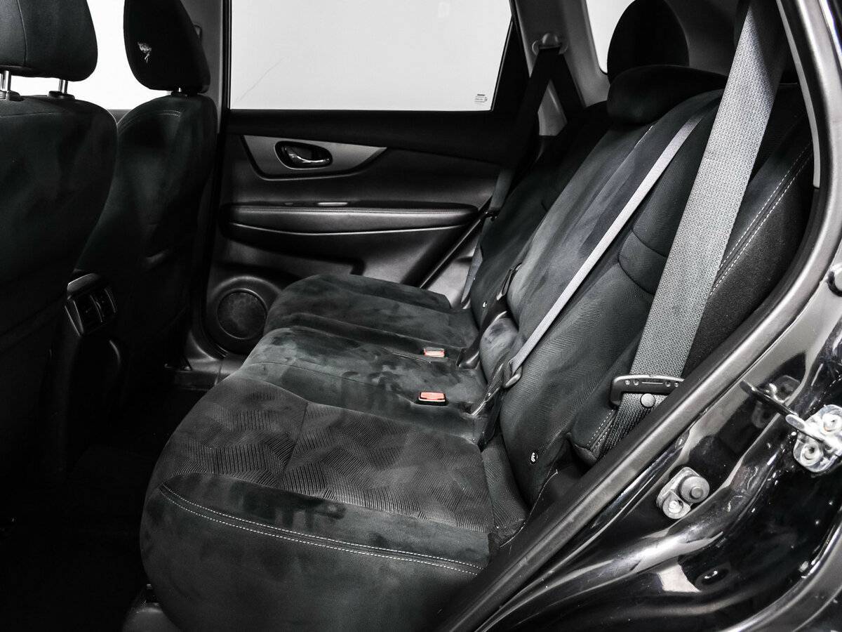 Nissan X-Trail с пробегом — 2015 год. Фото: #12