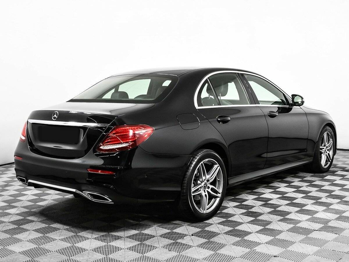 Mercedes-Benz E-Класс с пробегом — 2019 год. Фото: #4