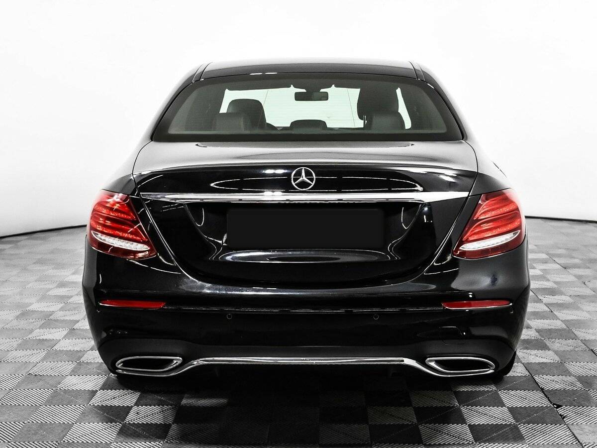 Mercedes-Benz E-Класс с пробегом — 2019 год. Фото: #5