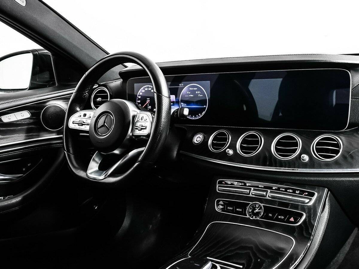 Mercedes-Benz E-Класс с пробегом — 2019 год. Фото: #8