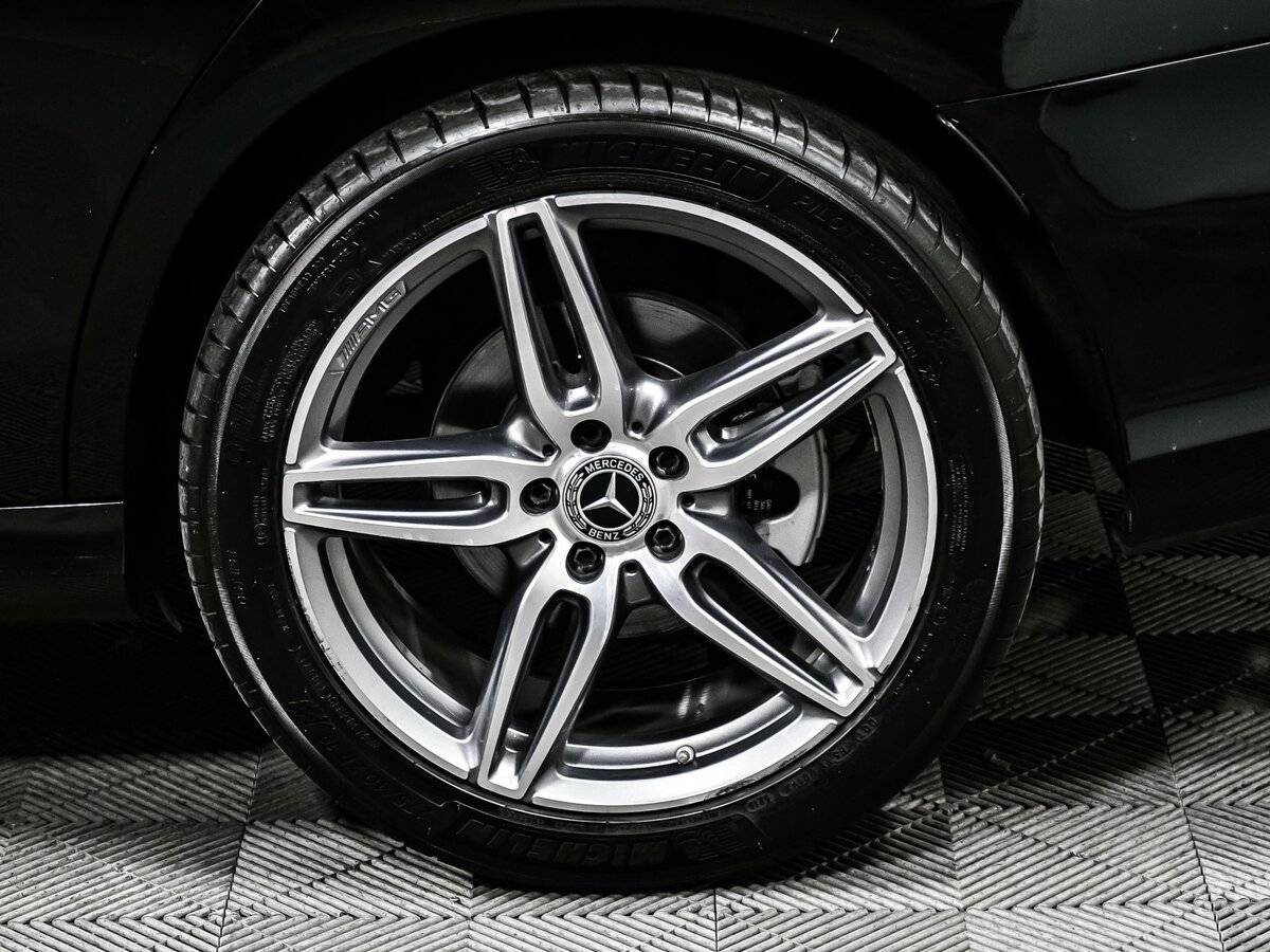 Mercedes-Benz E-Класс с пробегом — 2019 год. Фото: #14