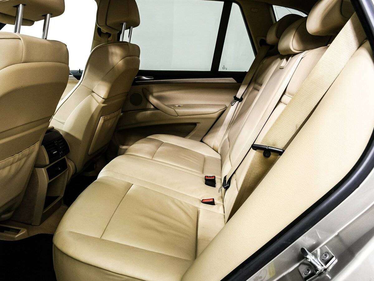BMW X5 с пробегом — 2008 год. Фото: #12