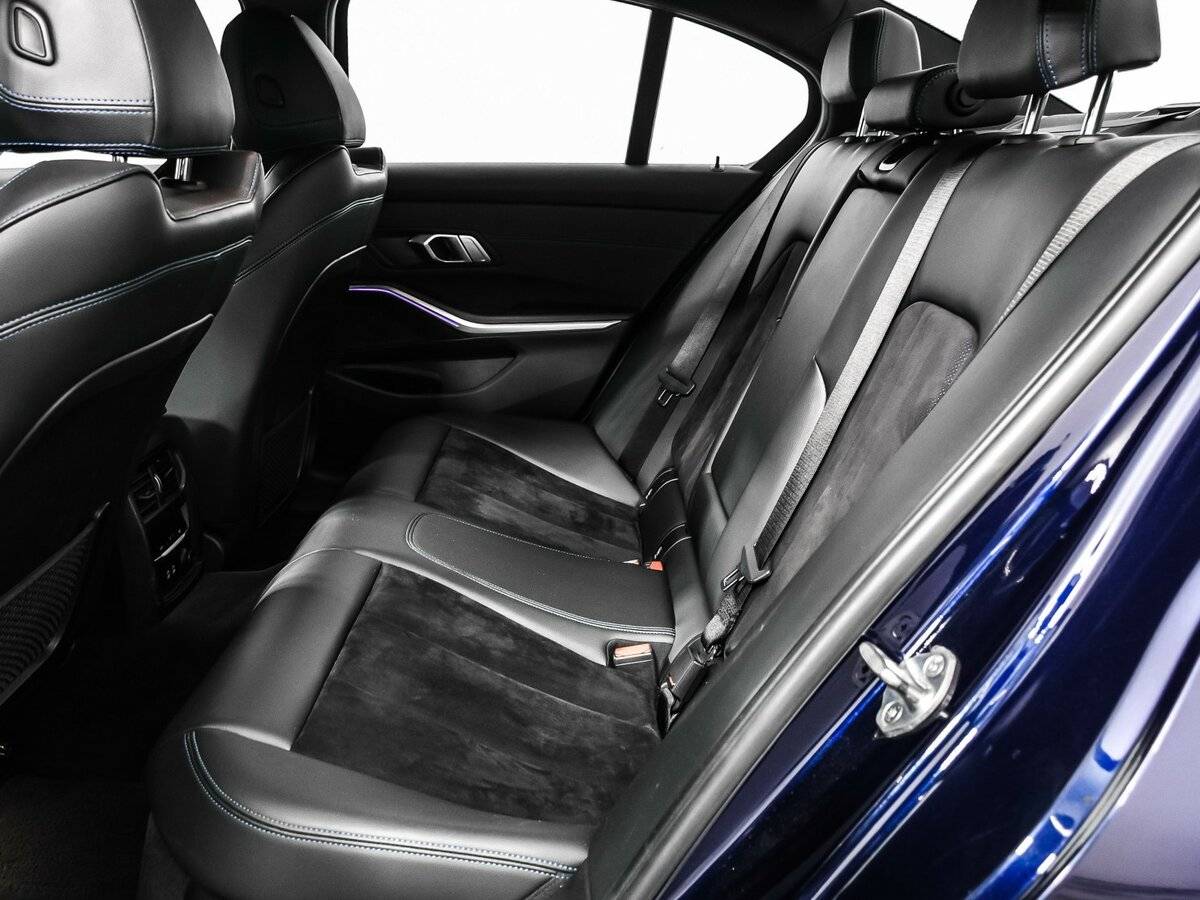 BMW 3 серии с пробегом — 2019 год. Фото: #11