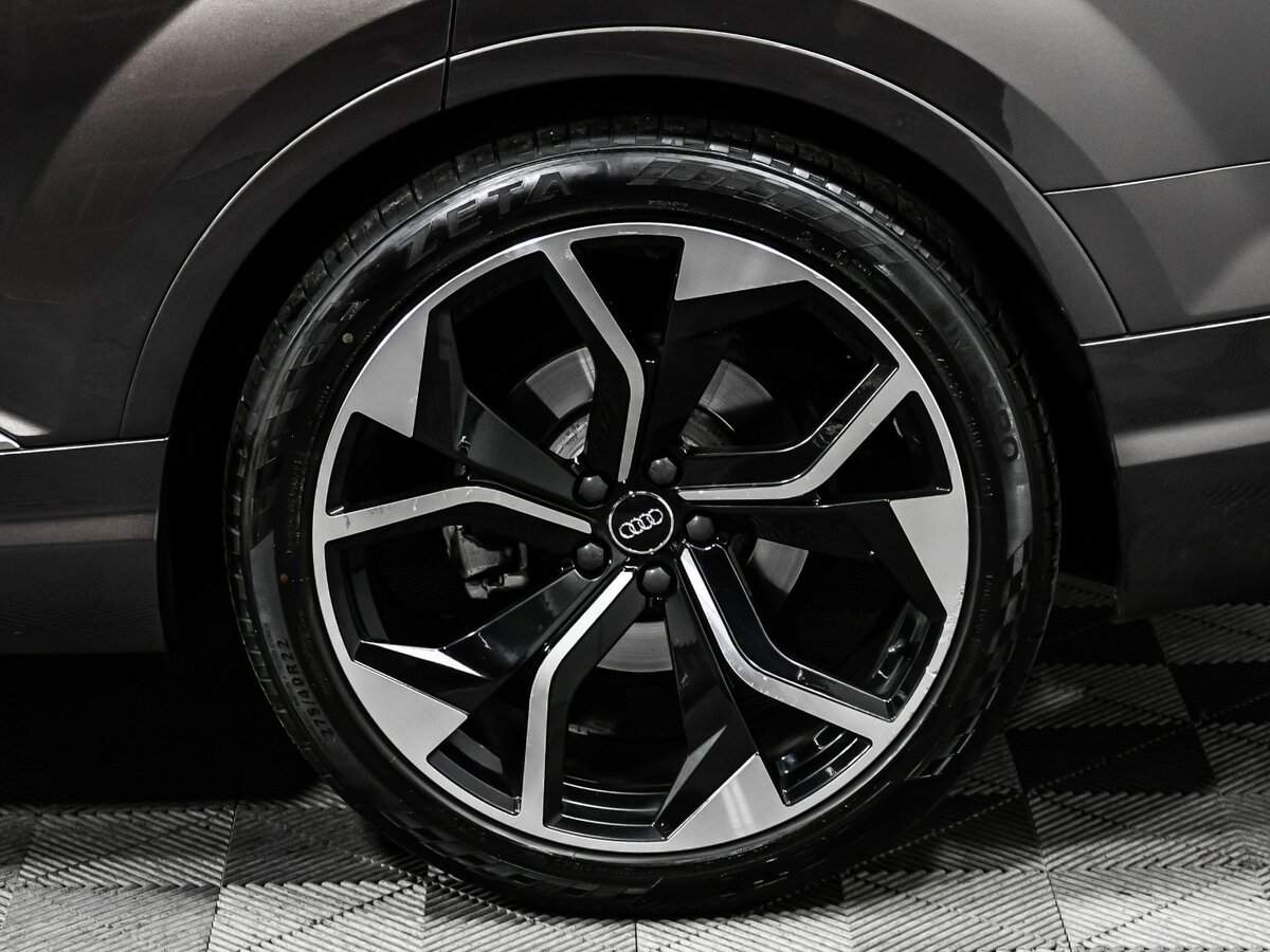 Audi Q7 с пробегом — 2015 год. Фото: #14