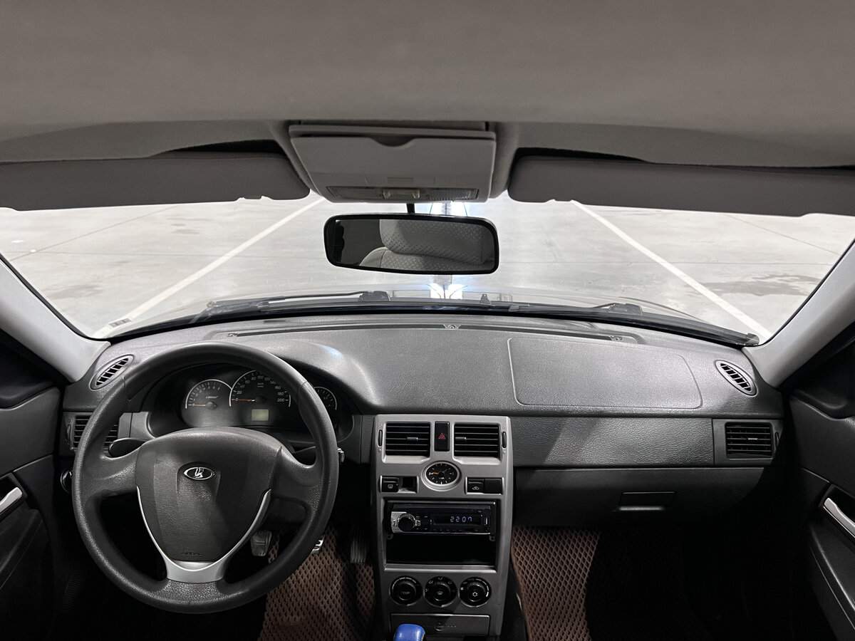 Lada (ВАЗ) Priora с пробегом — 2013 год. Фото: #13