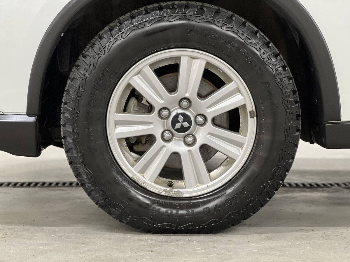 Mitsubishi Outlander с пробегом — 2021 год. Фото: #17