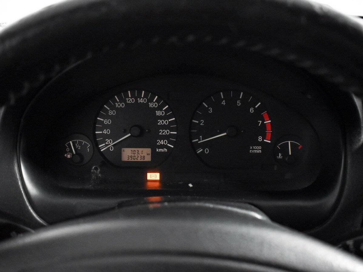 Mitsubishi Carisma с пробегом — 2003 год. Фото: #15