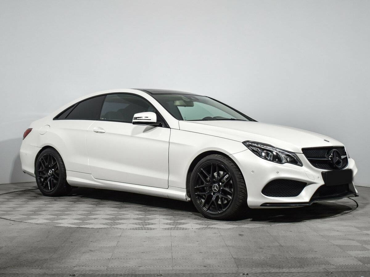 Mercedes-Benz E-Класс с пробегом — 2015 год. Фото: #2
