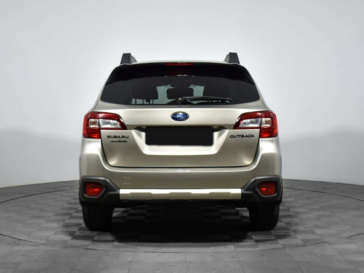Subaru Outback с пробегом — 2018 год. Фото: #5
