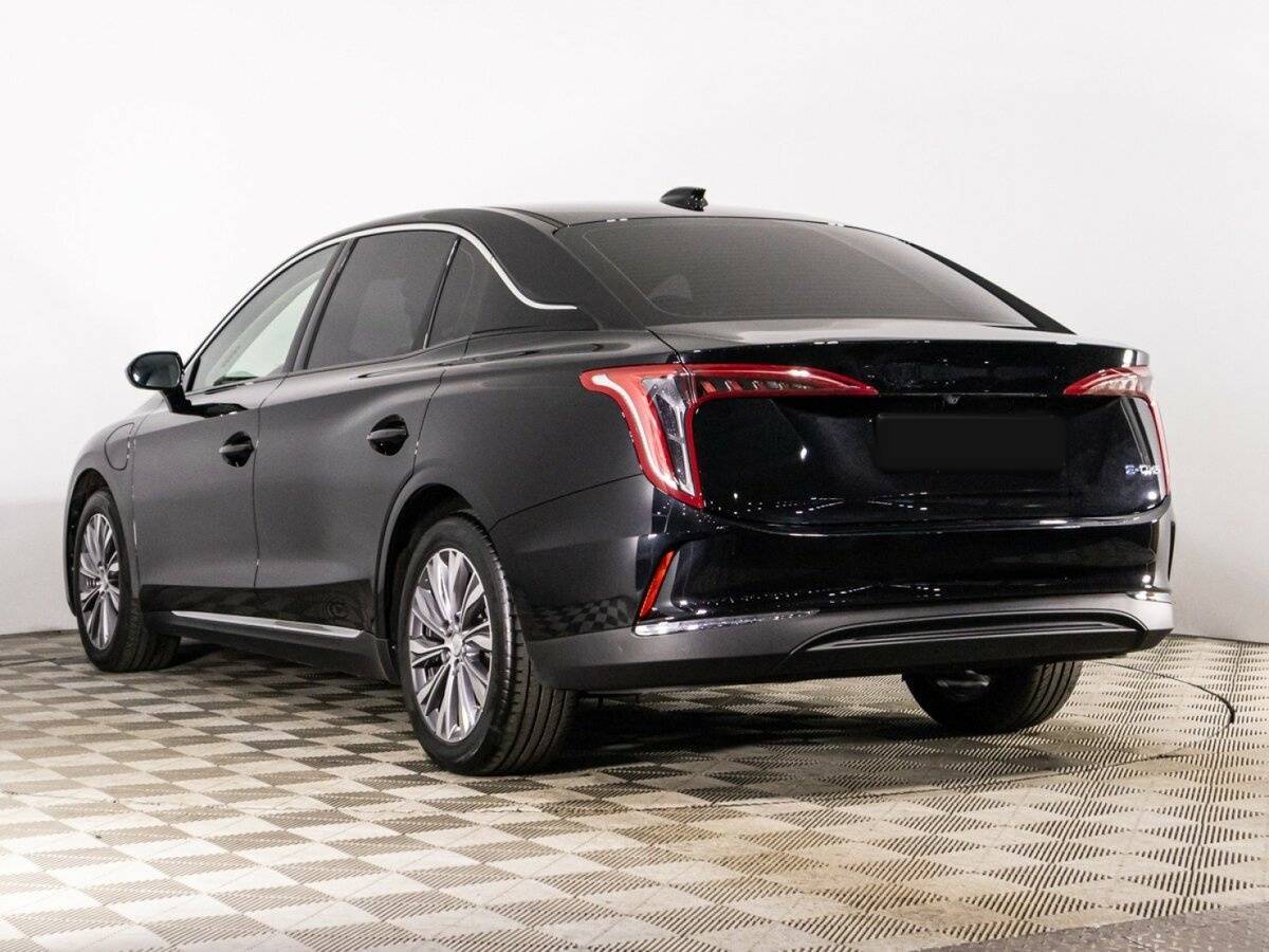 Hongqi E-QM5 с пробегом — 2022 год. Фото: #6