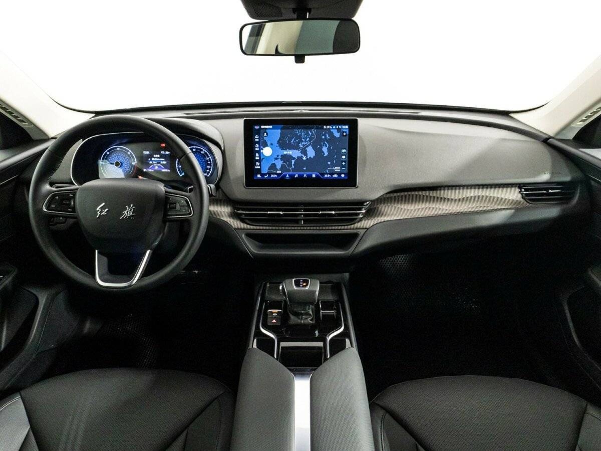 Hongqi E-QM5 с пробегом — 2022 год. Фото: #12