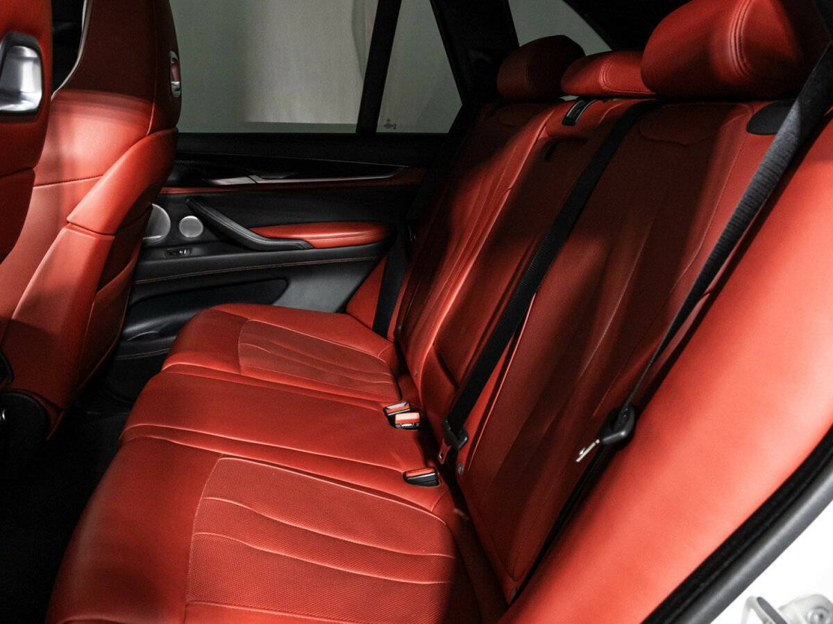 BMW X5 M с пробегом — 2018 год. Фото: #9