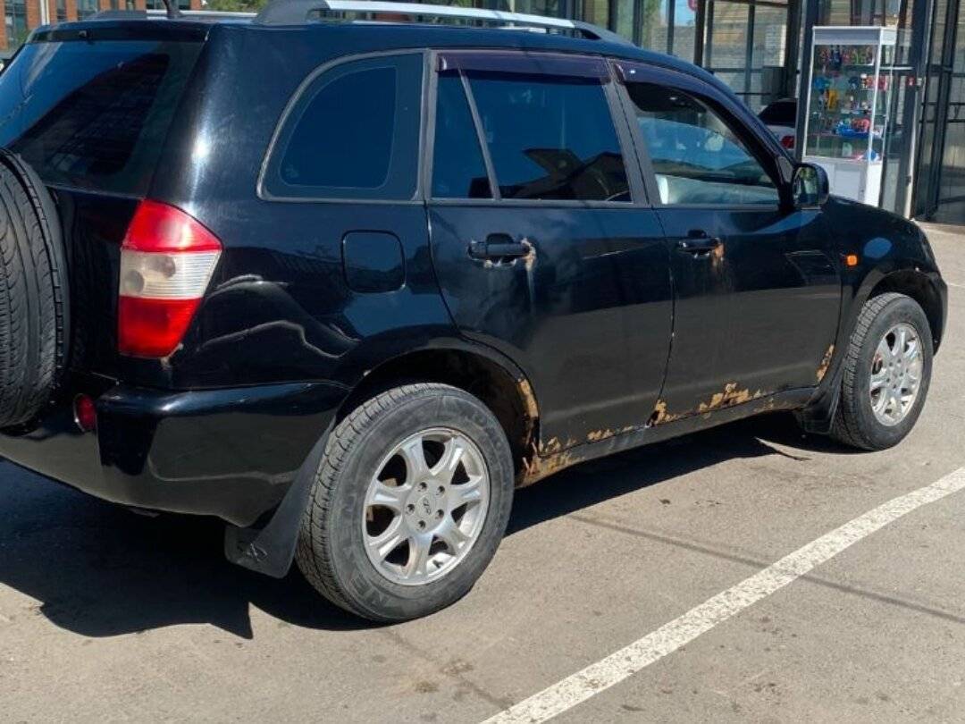 Chery Tiggo (T11) с пробегом — 2013 год. Фото: #2