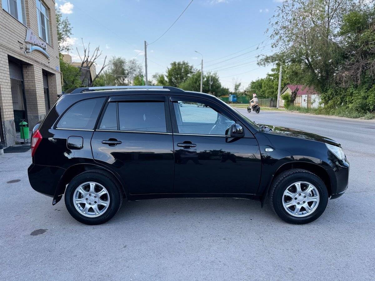 Chery Tiggo (T11) с пробегом — 2013 год. Фото: #3