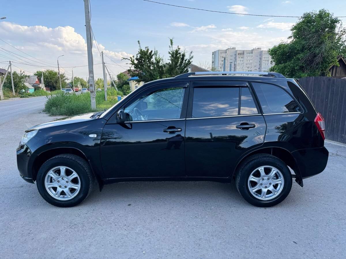 Chery Tiggo (T11) с пробегом — 2013 год. Фото: #6