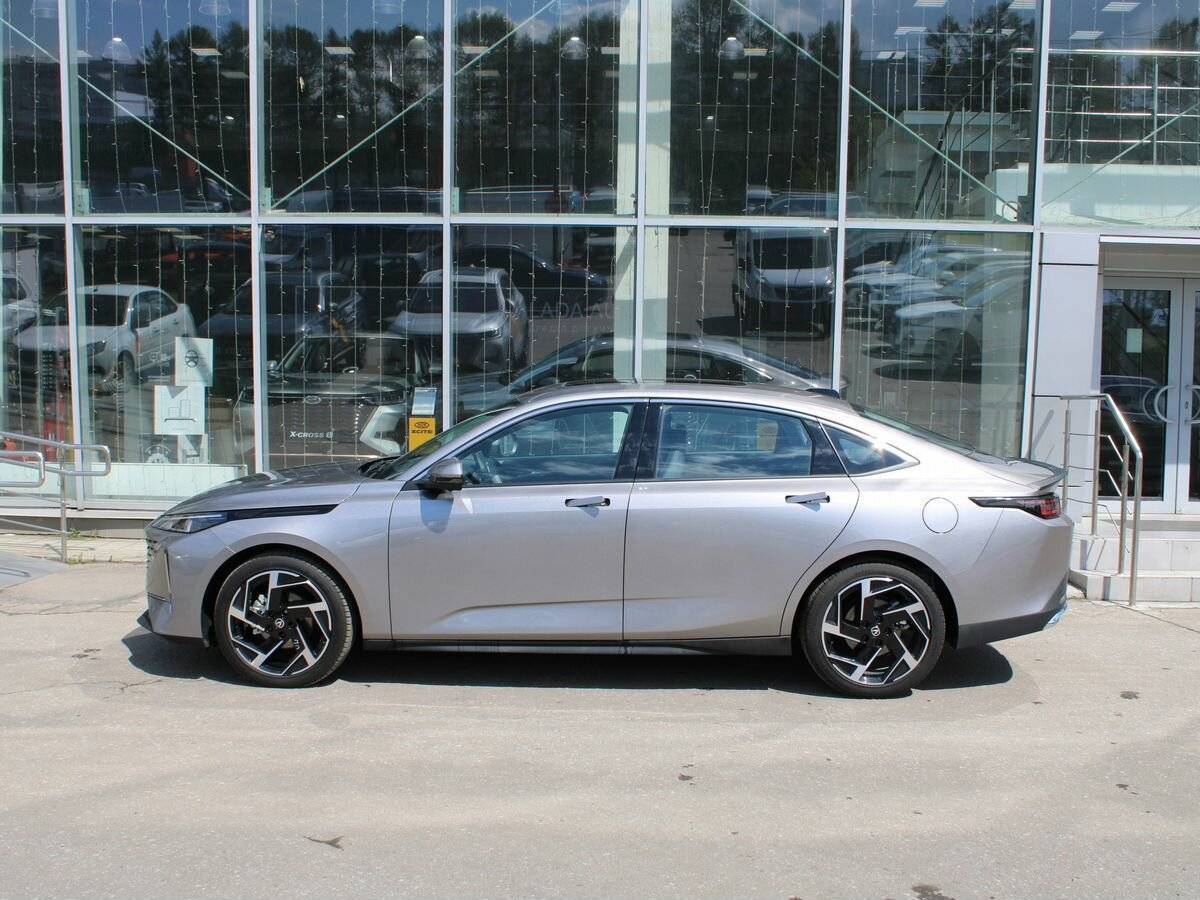 Changan Lamore с пробегом — 2023 год. Фото: #7