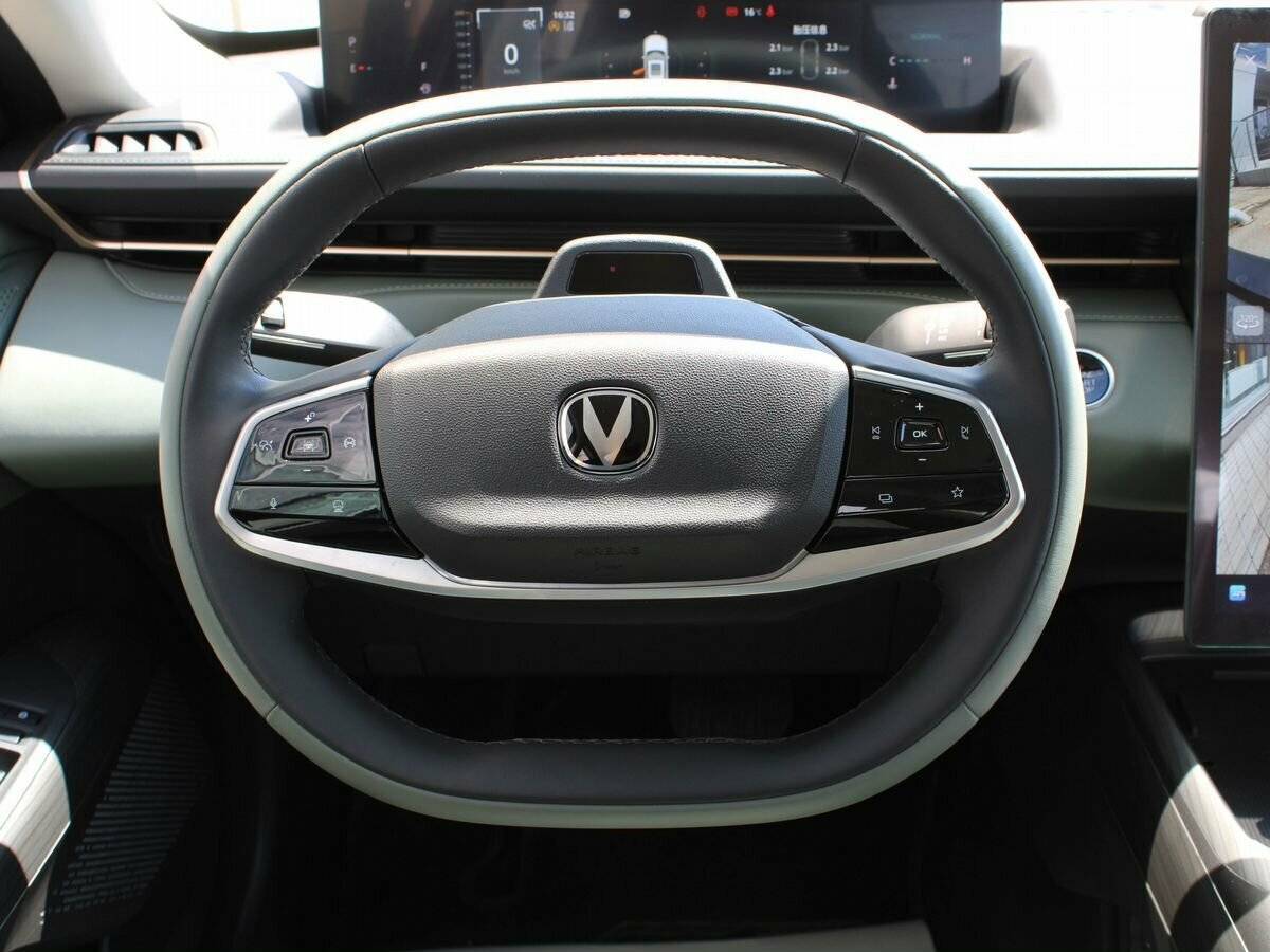 Changan Lamore с пробегом — 2023 год. Фото: #9