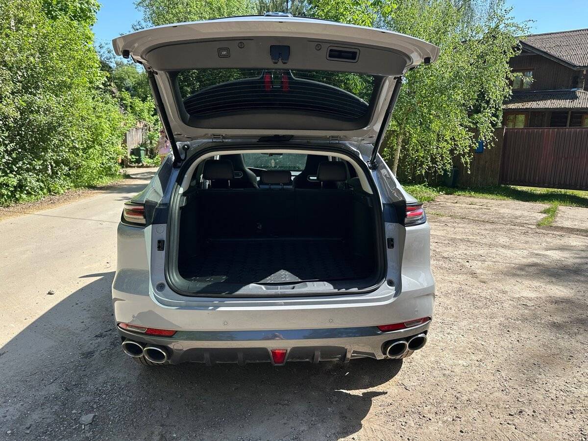 Changan UNI-K с пробегом — 2023 год. Фото: #10