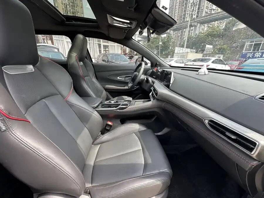 Changan UNI-T с пробегом — 2022 год. Фото: #8