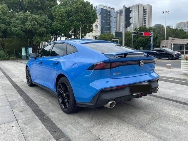 Changan UNI-V с пробегом — 2022 год. Фото: #4