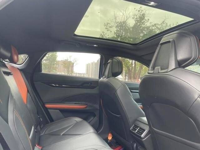 Changan UNI-V с пробегом — 2022 год. Фото: #9