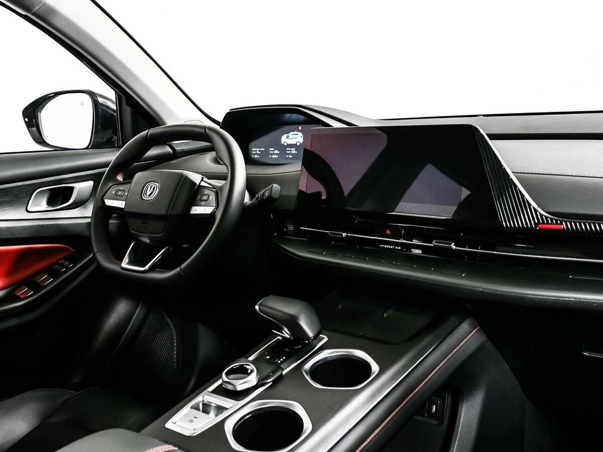 Changan CS55 Plus с пробегом — 2024 год. Фото: #8