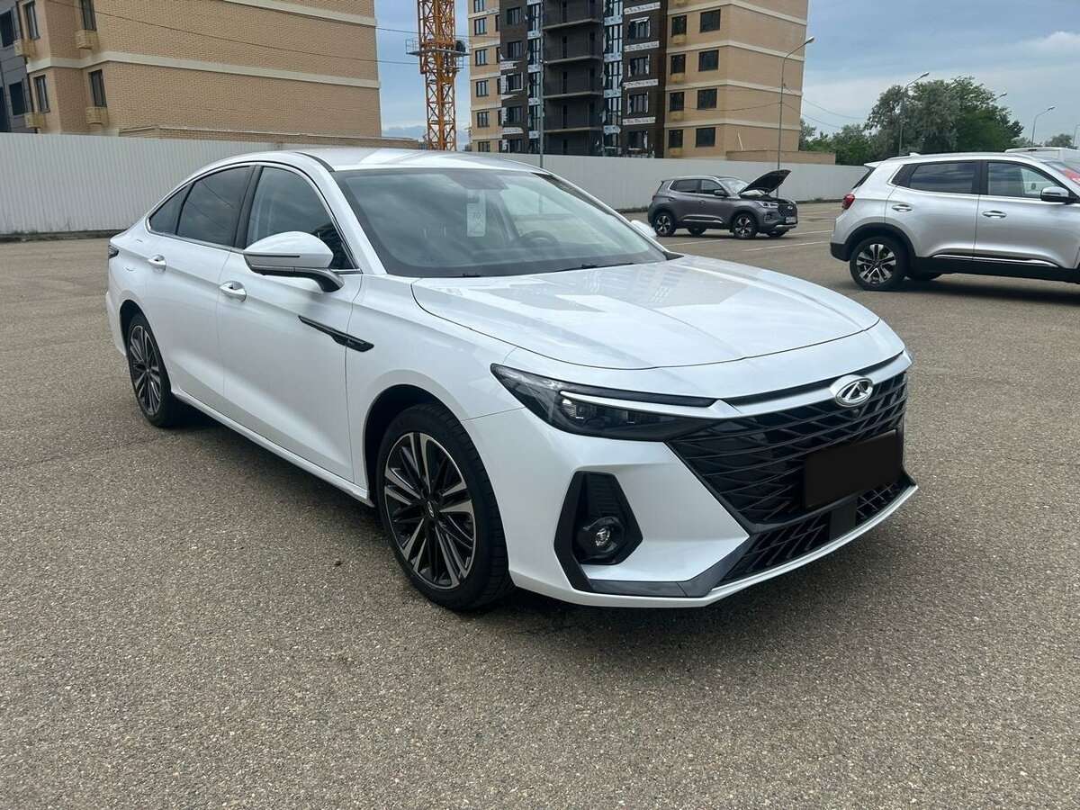 Chery Arrizo 8 с пробегом — 2024 год. Фото: #6